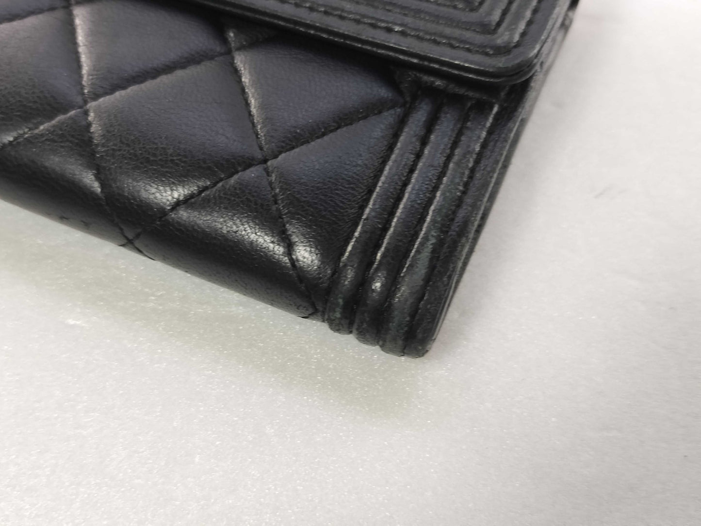 Chanel Boy Flap Pelle di Agnello Trapuntata Nera – 19,5 cm - Etoilux