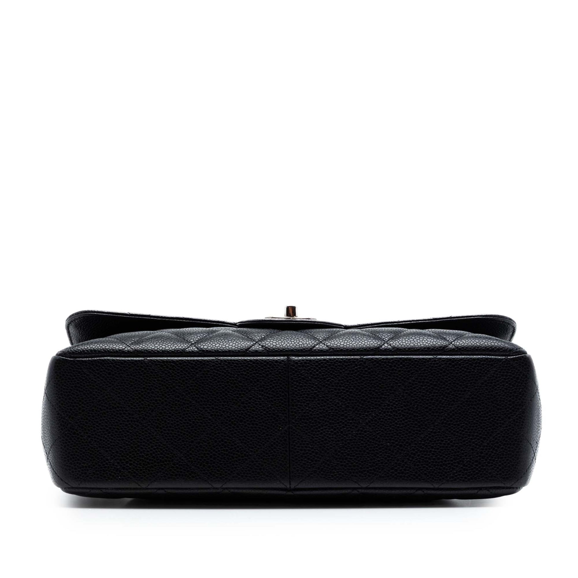 Chanel Classic Flap Jumbo Pelle Caviar Nera 2009 - 2010 – 30 cm - Etoilux