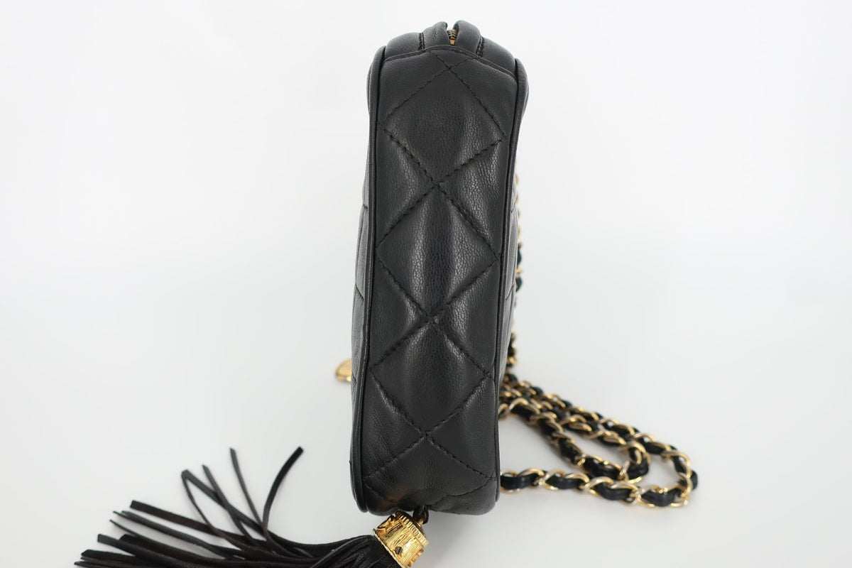 Chanel Matelassé con Catena - Etoilux