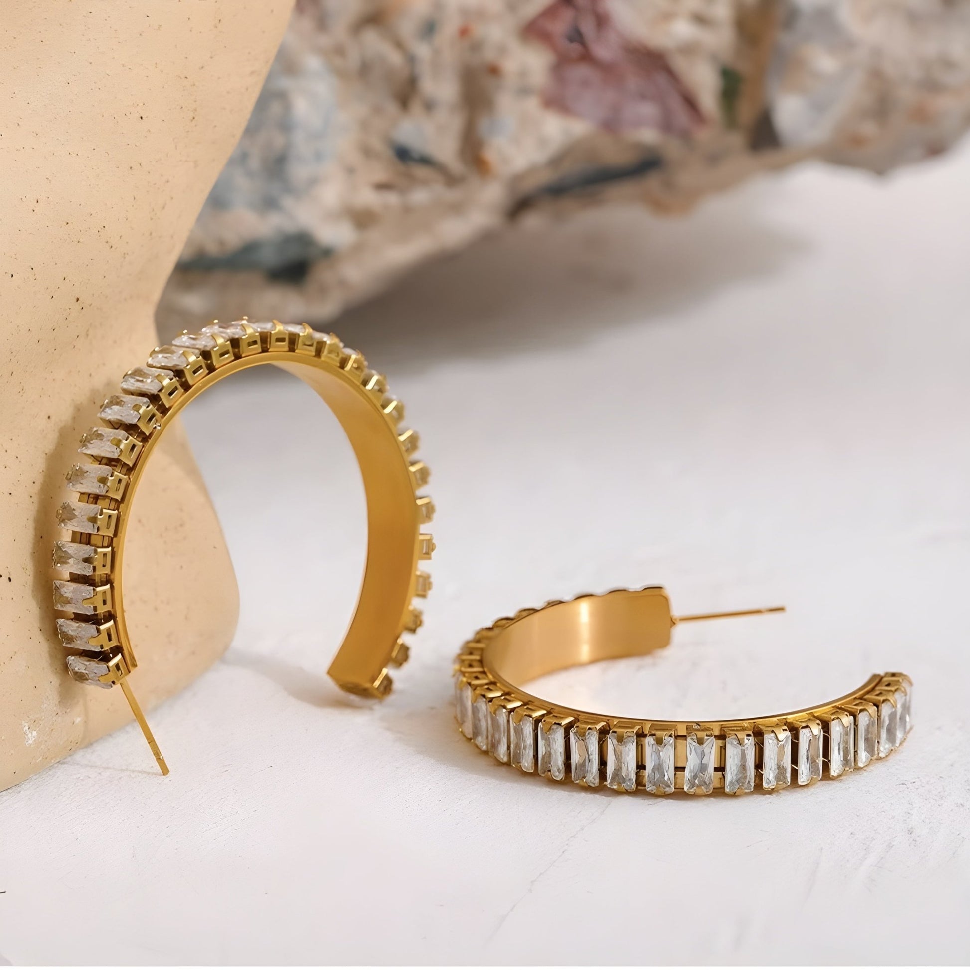 BEHI RIENA EARRINGS - Etoilux