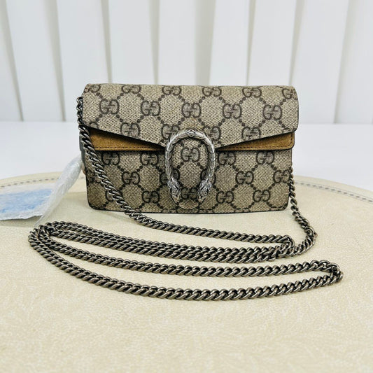Gucci Dionysus Super Mini in tela GG Supreme – Khaki - Etoilux