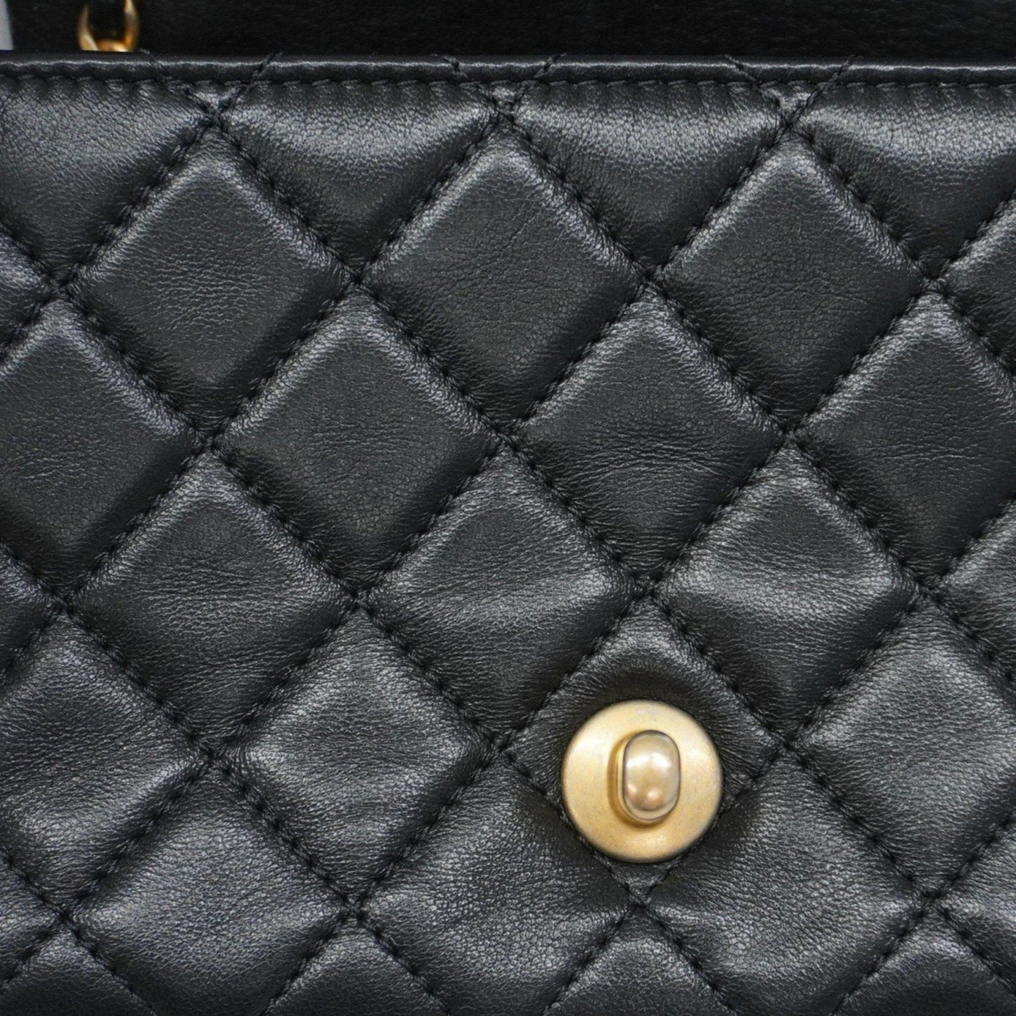Chanel Mini trapuntato - Etoilux