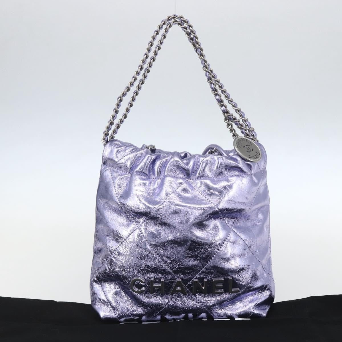 Chanel 22 Mini Hobo Pelle di Vitello Metallizzata Lilla – 17 cm - Etoilux