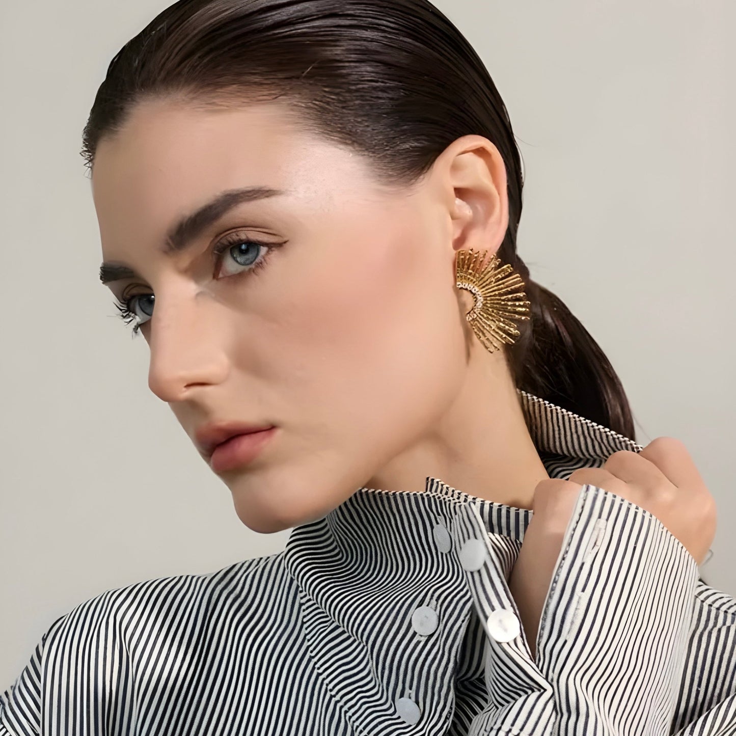 BEHI INDIGAMOND EARRINGS - Etoilux
