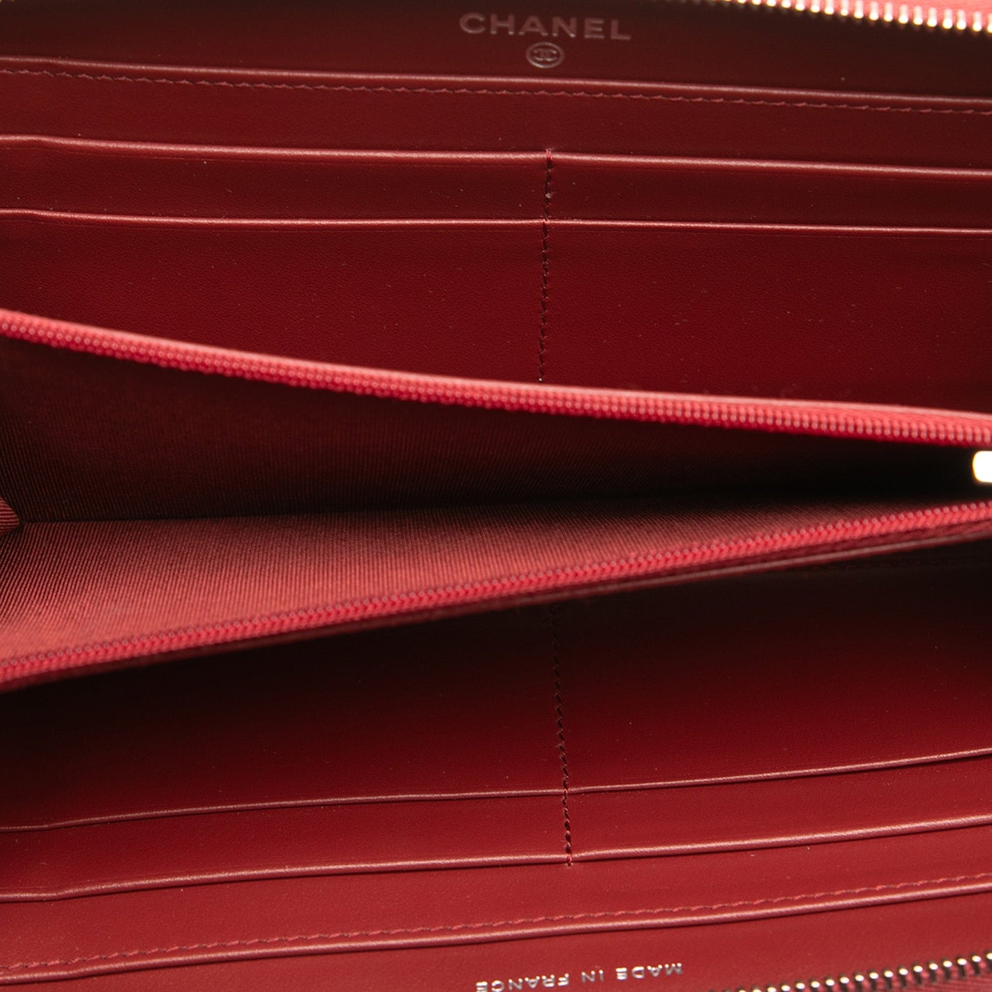 Chanel – Portafoglio Zip Around in Pelle Caviar Rosso (2020) - Etoilux