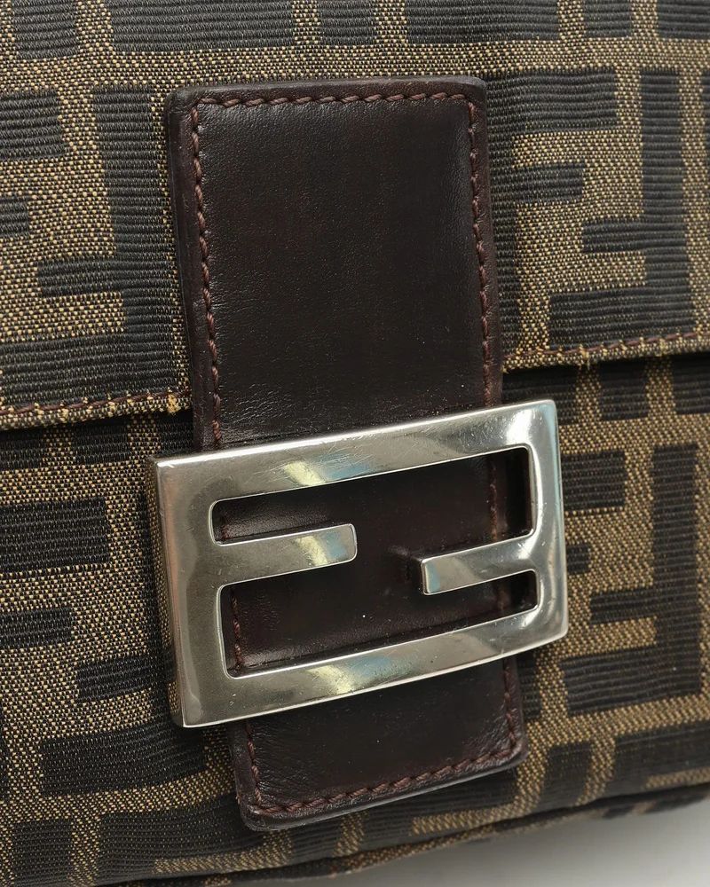 Fendi Mamma Baguette Tela Zucca Marrone Vintage – 28 cm - Etoilux