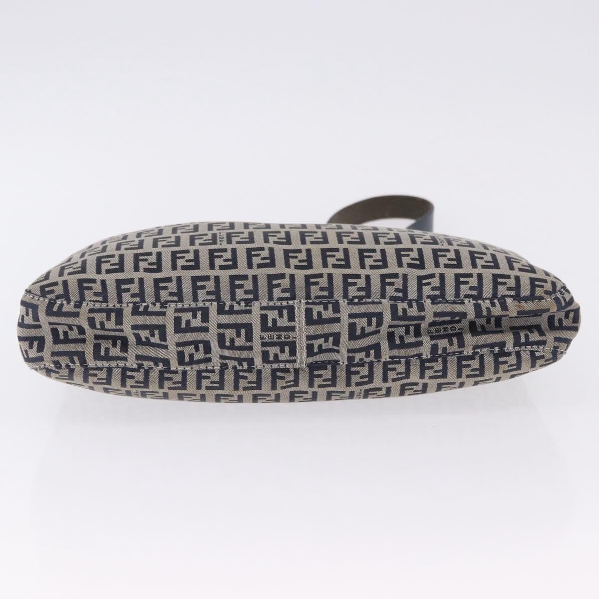 Fendi Hobo con fibbia sul manico - Etoilux