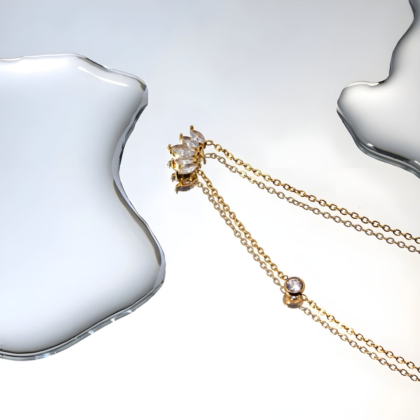 BEHI LISA NECKLACE - Etoilux