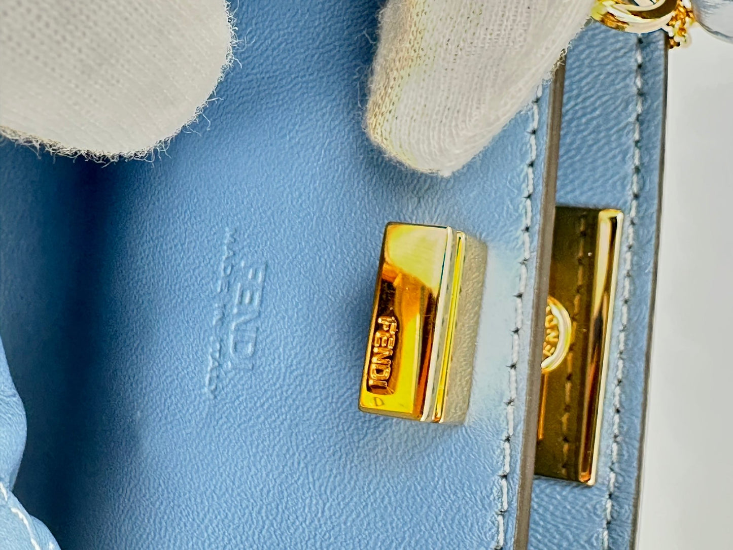 Fendi Nano Peekaboo – Pelle Azzurra - Etoilux