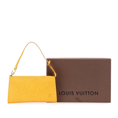 Louis Vuitton Pochette Accessoires Pelle Epi Giallo Tassil 1995 – Made in France - Etoilux