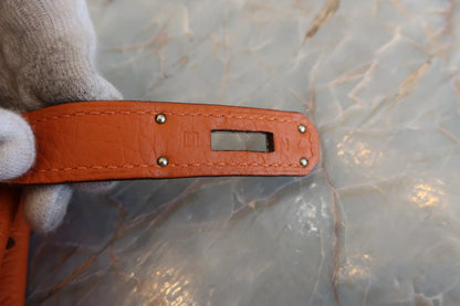 Hermès Kelly 28 Retourné Togo Orange Hardware Palladio 2004 - Etoilux