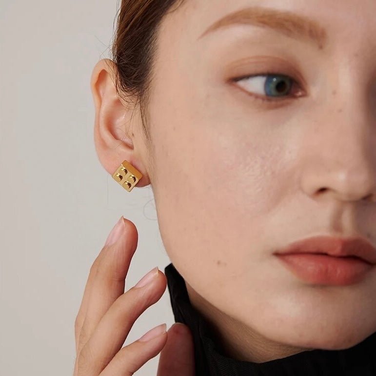 BEHI LEGO EARRINGS - Etoilux