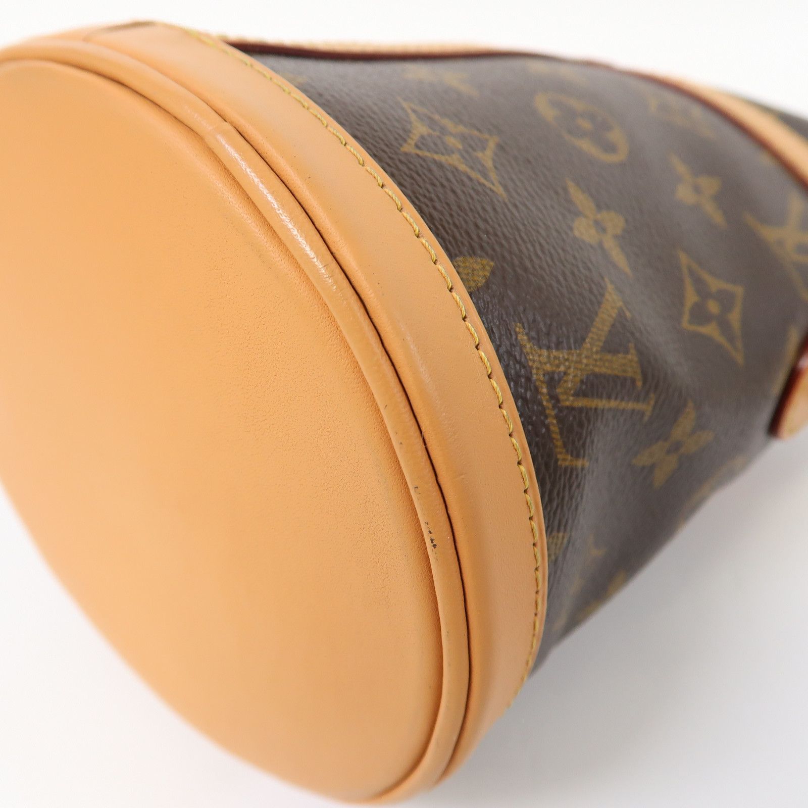 Louis Vuitton Duffle Monogram Canvas 2010 – 14,5 cm - Etoilux