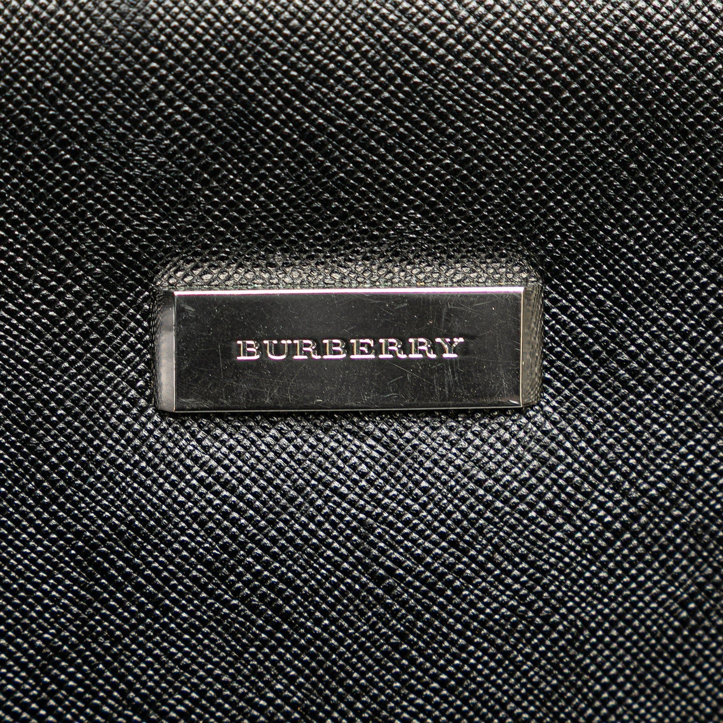 Burberry – Pochette in Pelle Nera con Cinturino - Etoilux