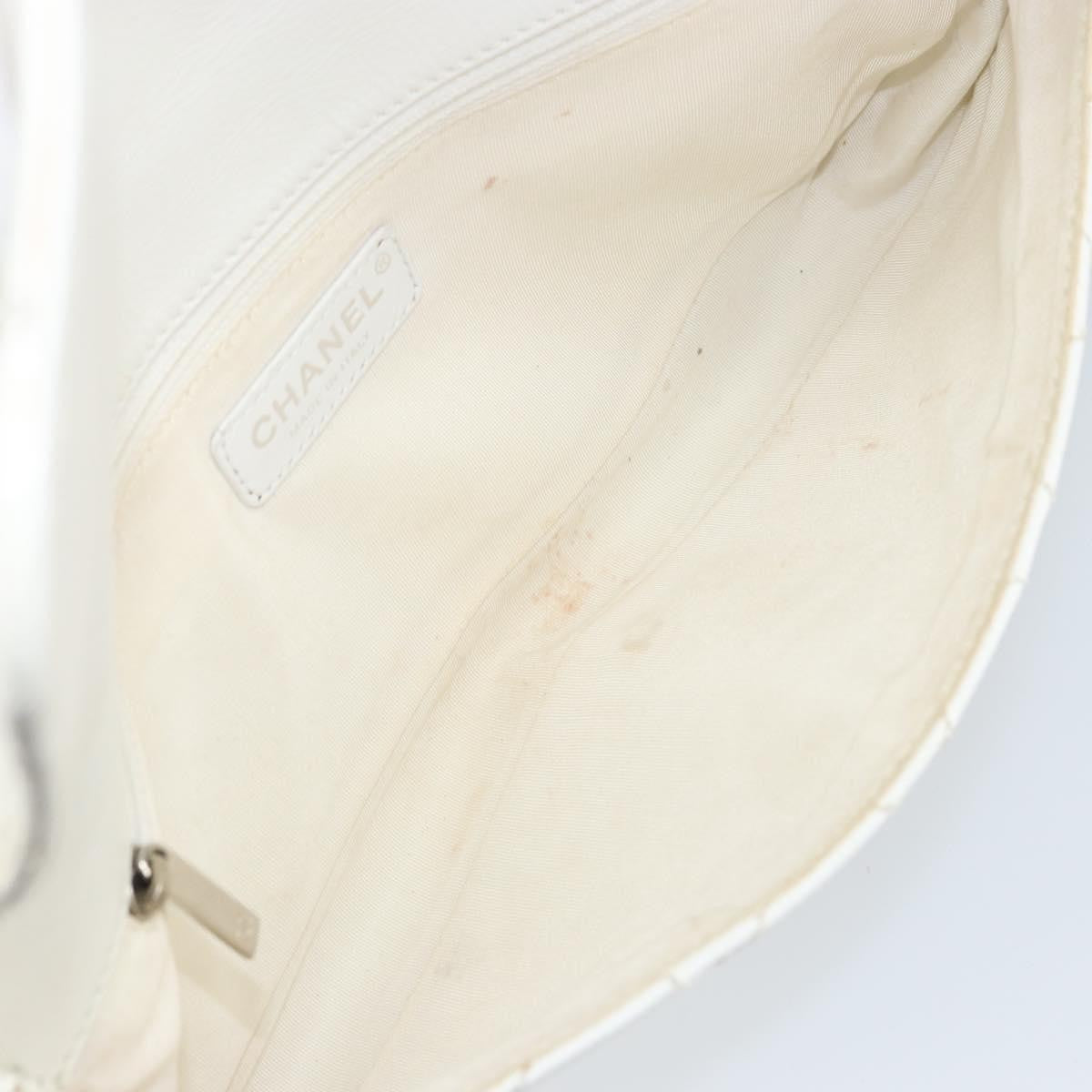 Chanel Timeless CC Shoulder Bag Pelle di Vitello Trapuntata Bianca – 29 cm - Etoilux