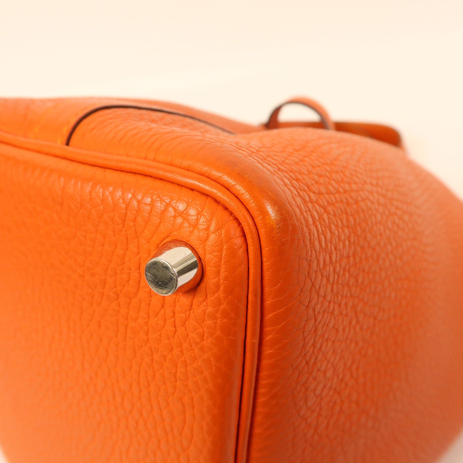 Hermès Picotin Lock 18 PM in Taurillon Clémence Feu – Palladio - Etoilux