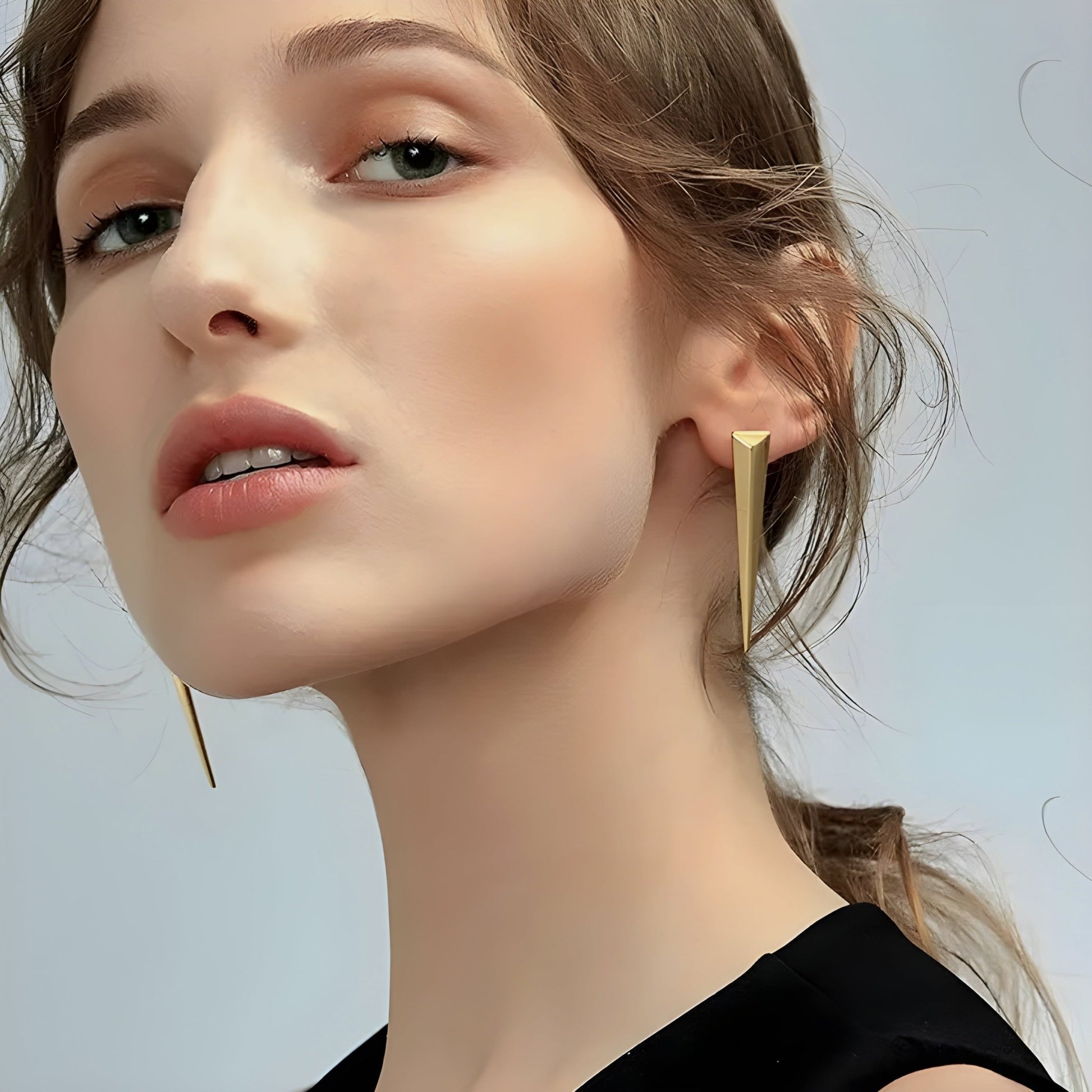 BEHI HANIKA EARRINGS - Etoilux