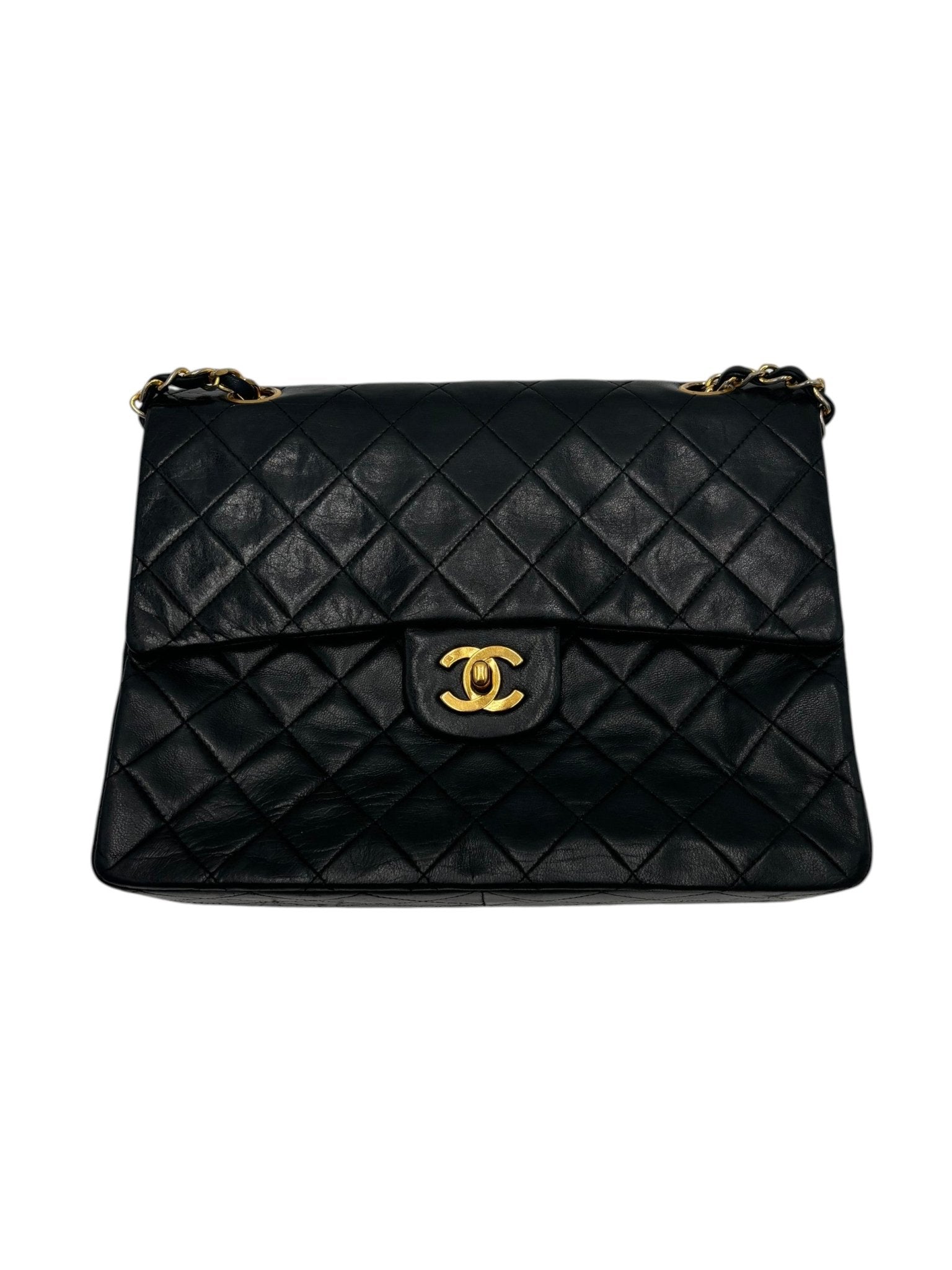 Chanel Classic Double Flap Media Pelle Agnello Nera Hardware Oro | Etoilux