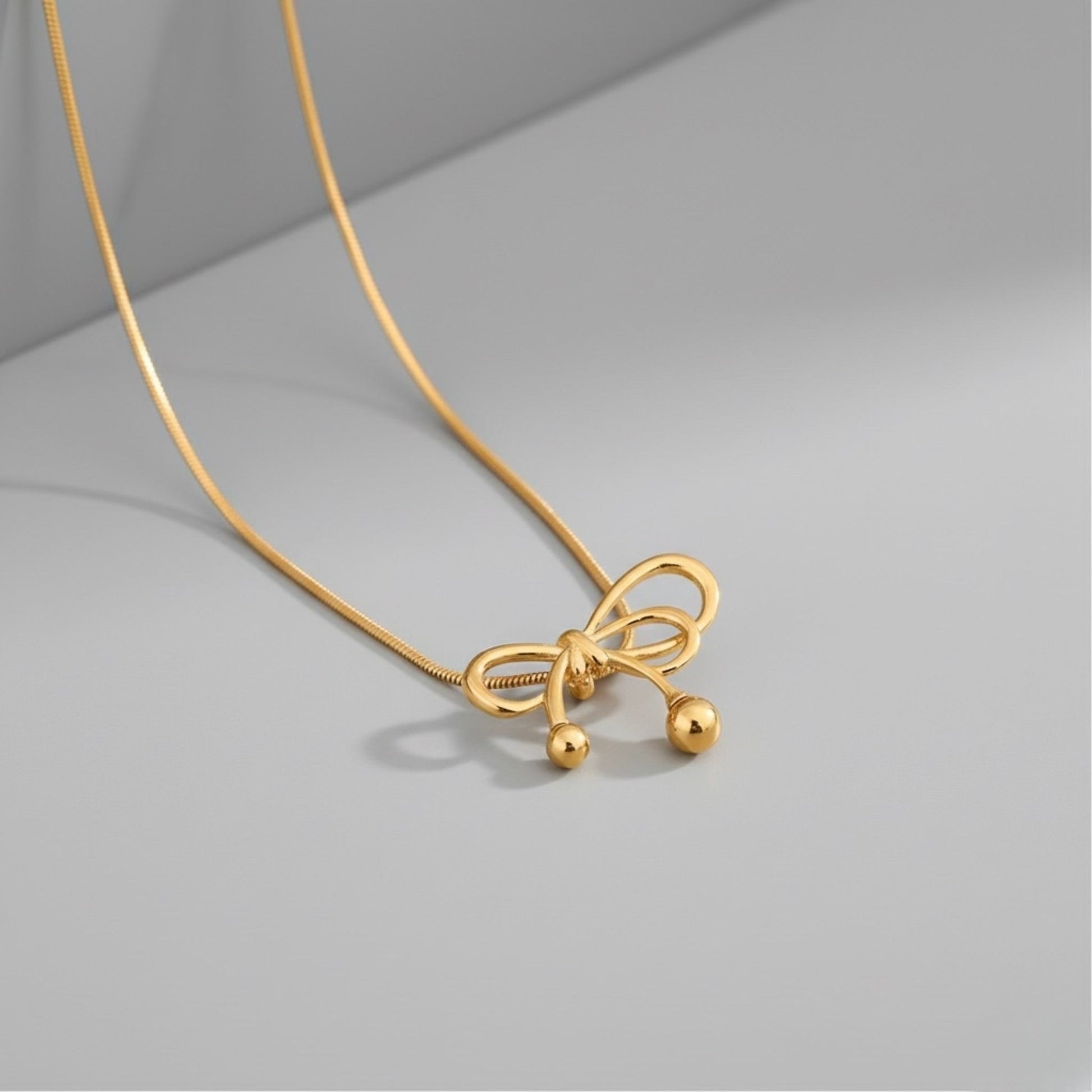 BEHI PAPILLON NECKLACE - Etoilux