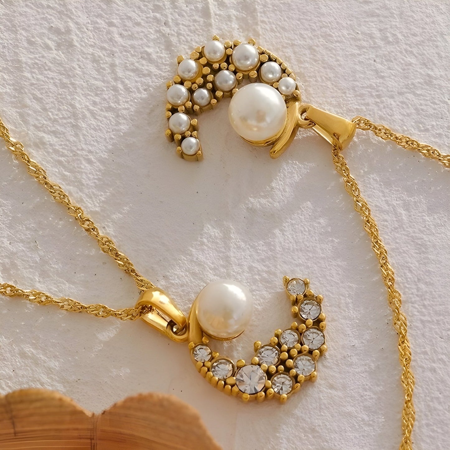 BEHI LUNA NECKLACE - Etoilux