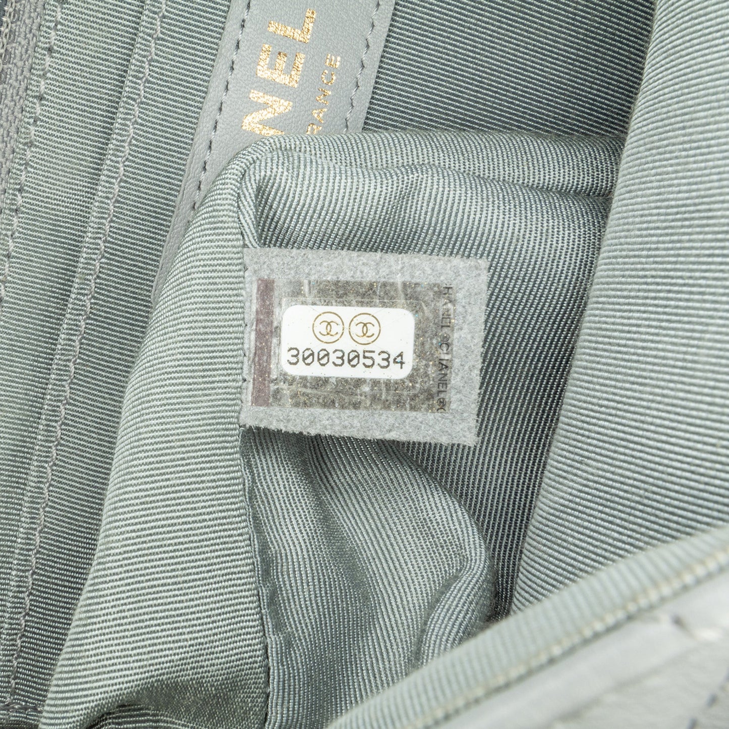 Chanel Flap Bag con Tracolla in Pelle Trapuntata – Grigio | 2020 - Etoilux