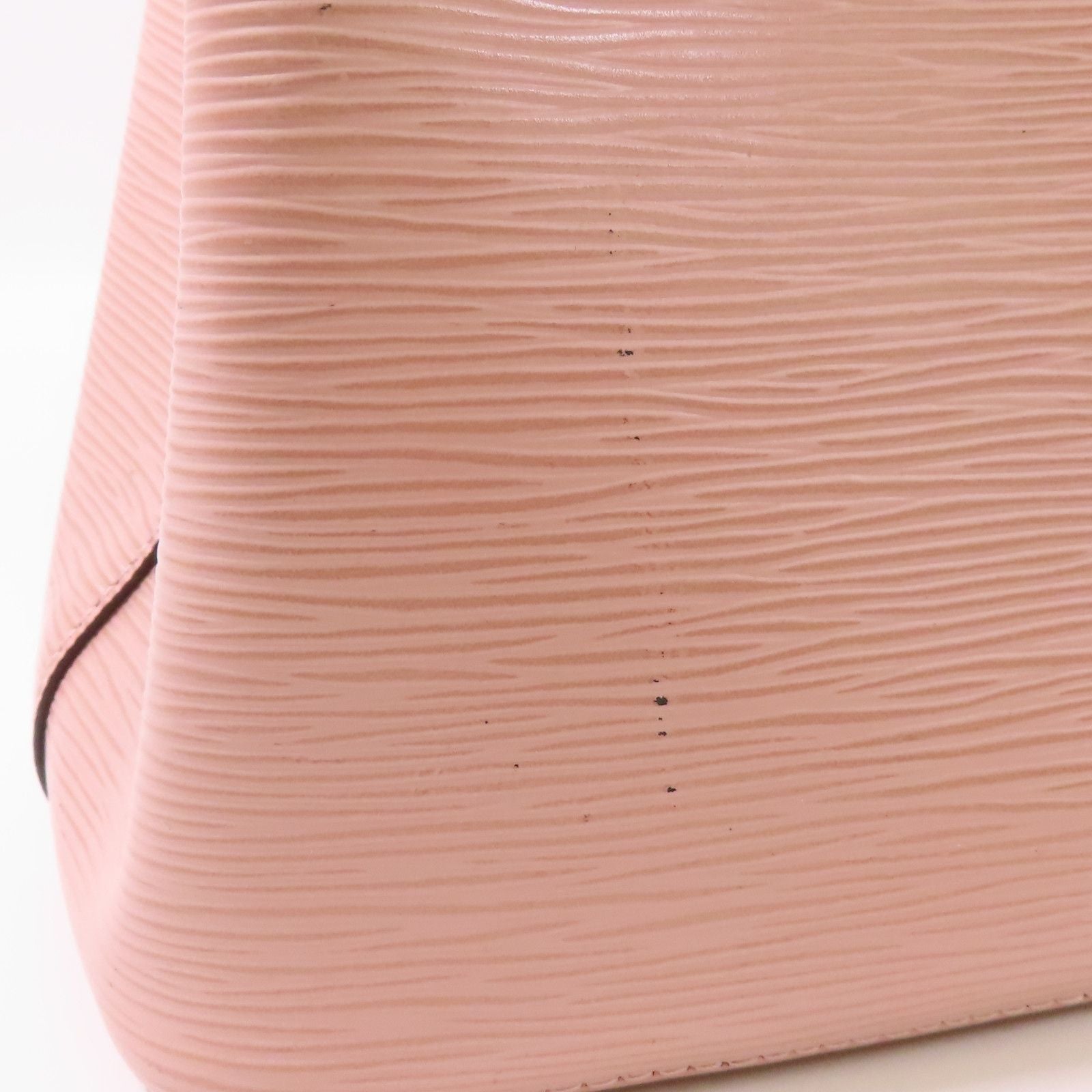 Louis Vuitton Neo Noé BB Pelle Epi Rosa Ballerine/Coquelicot – 20 cm - Etoilux