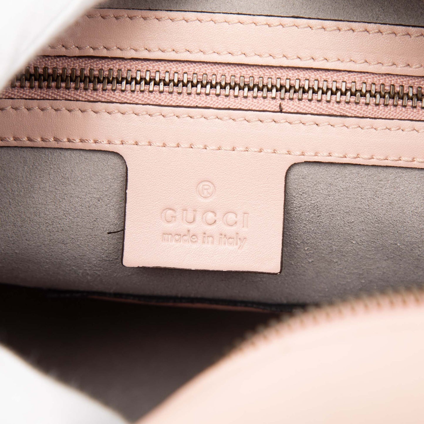 Gucci GG Marmont Ghost – Pelle Matelassé Rosa | Edizione Limitata | Scatola e Sacchetto - Etoilux