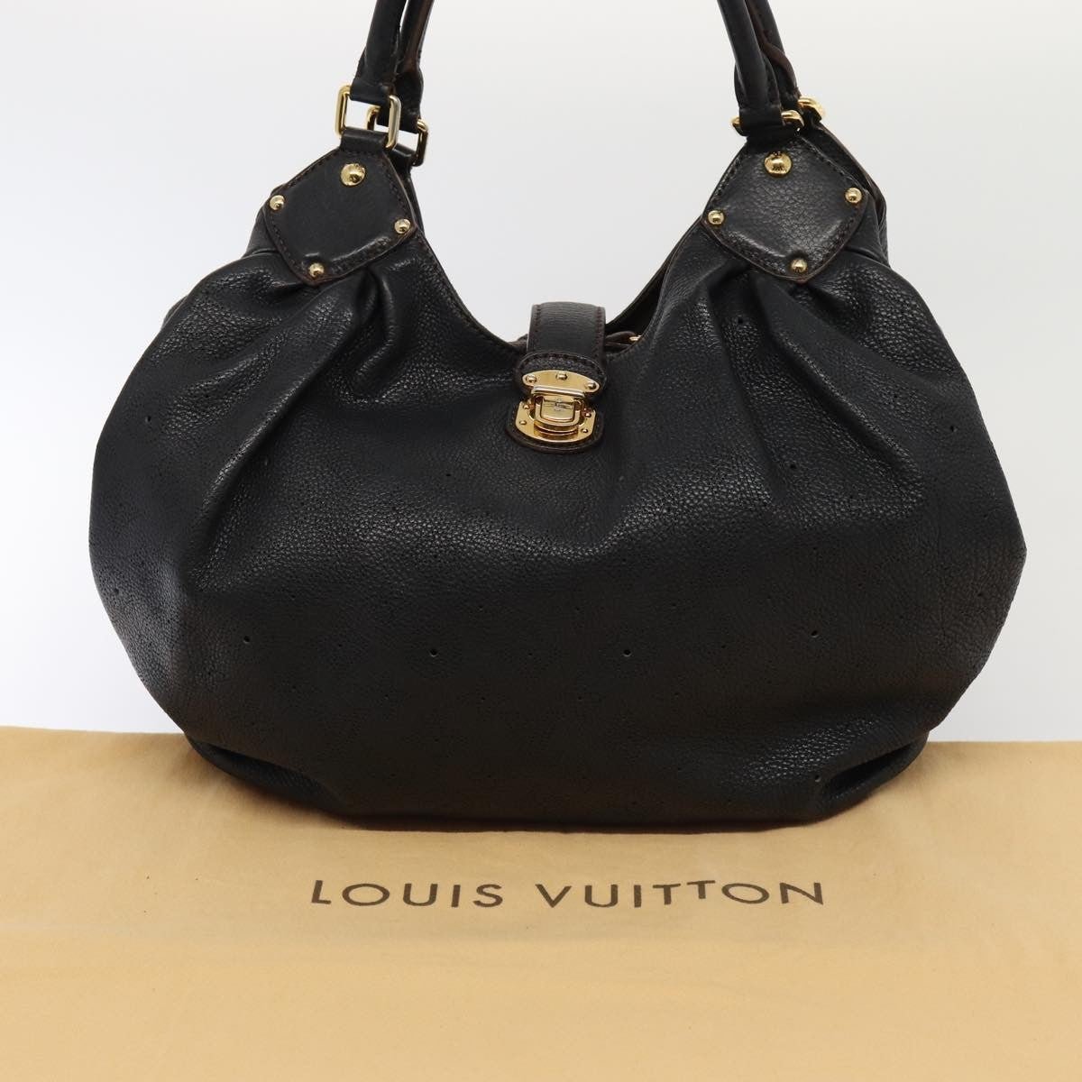 Louis Vuitton Mahina XL Hobo Pelle Perforata Nera — 2008 - Etoilux