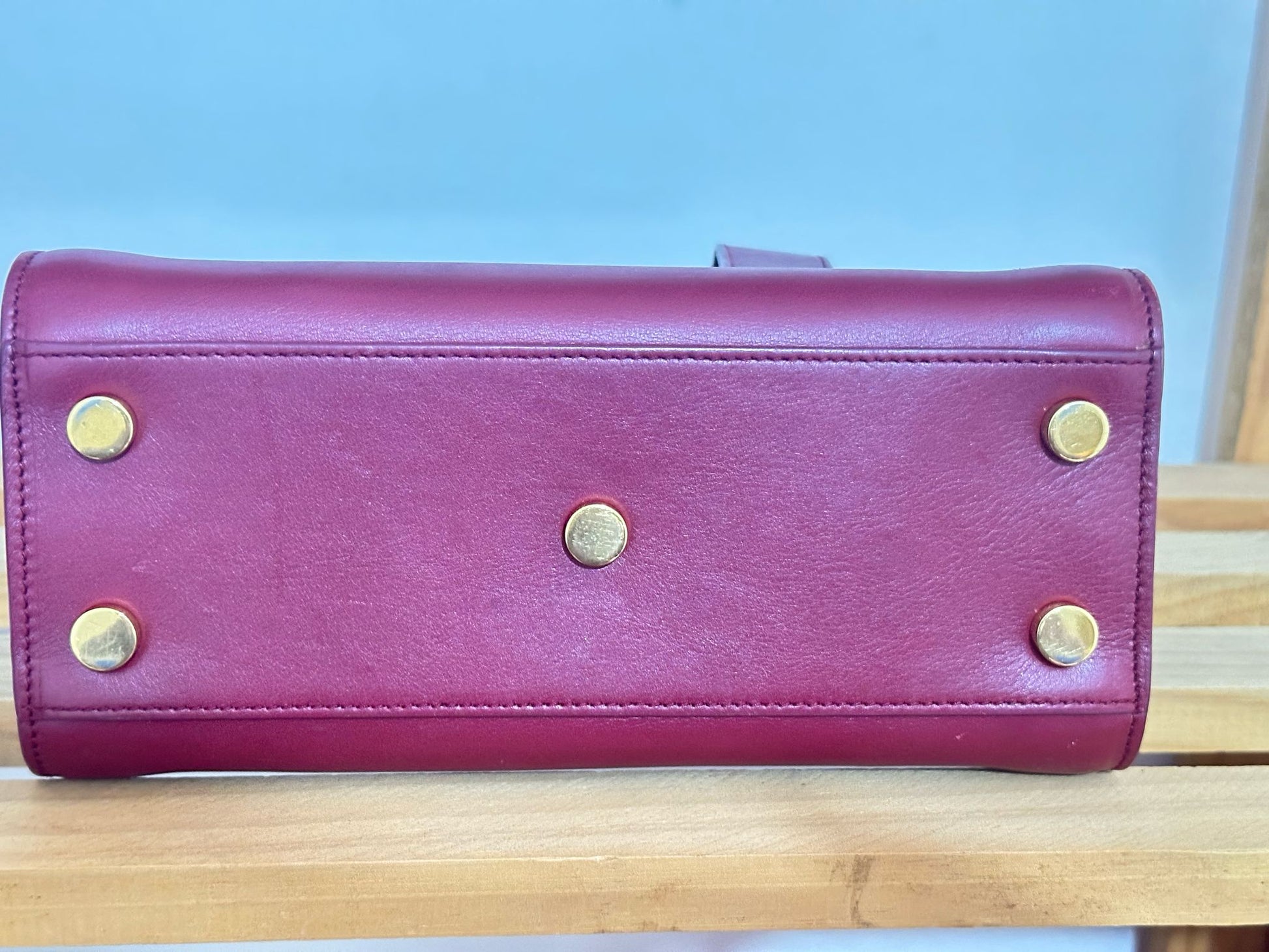 Saint Laurent Sac de Jour Nano in Pelle Bordeaux - Etoilux