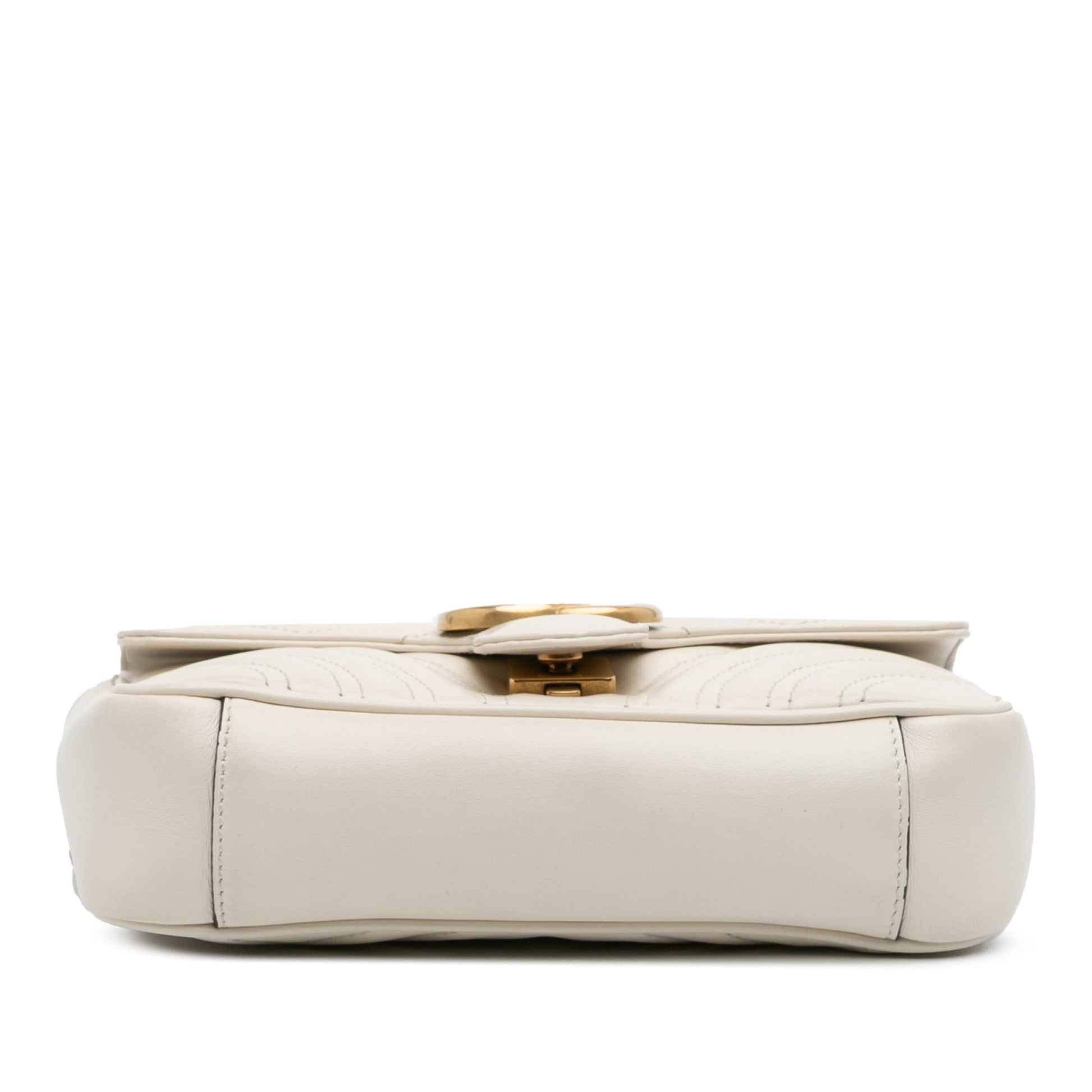 Gucci GG Marmont Matelassé – Piccola Borsa a Tracolla in Pelle Bianca - Etoilux