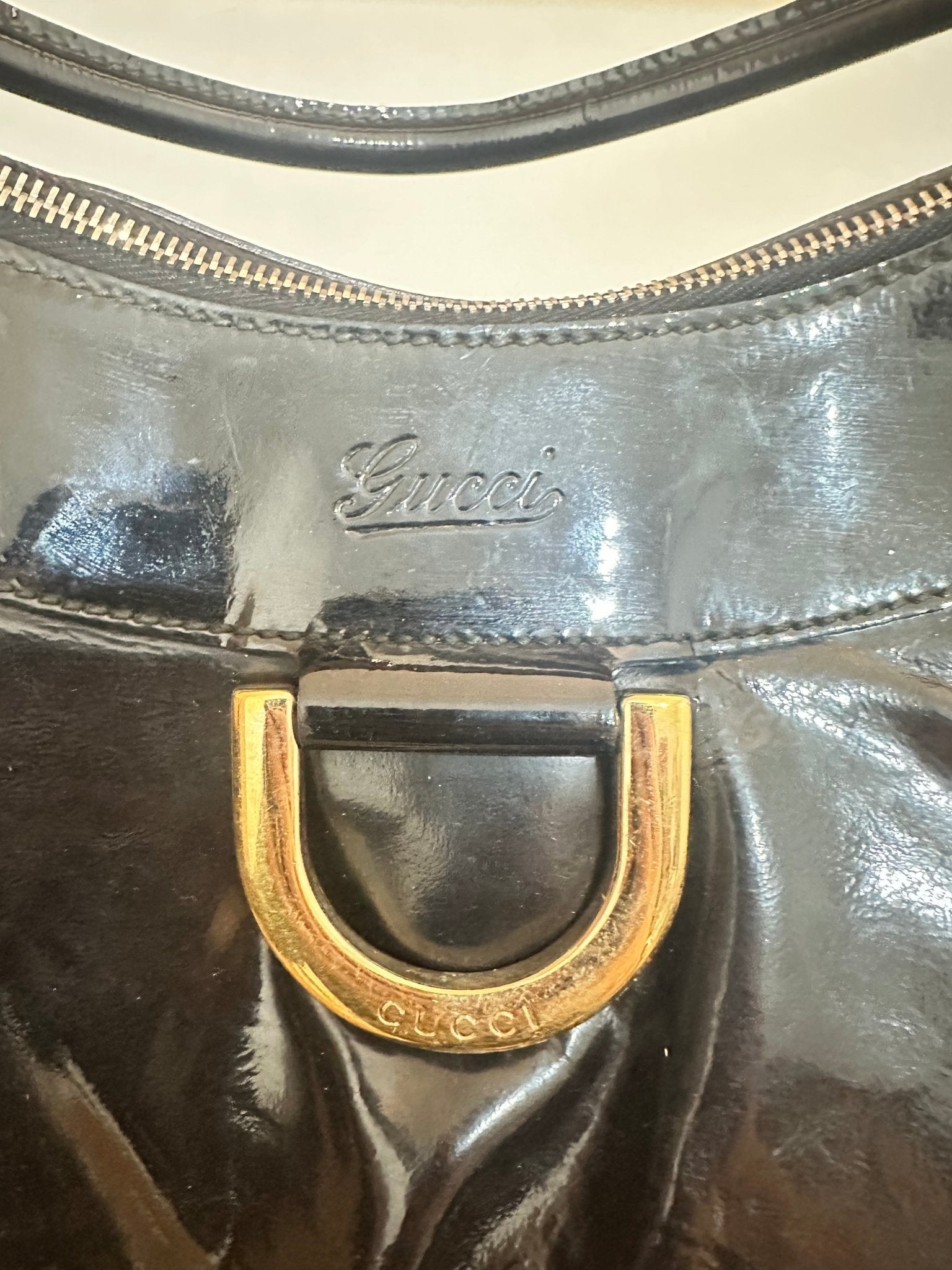 Gucci Indy Hobo Vernice Nera – Iconico Glamour Retrò - Etoilux
