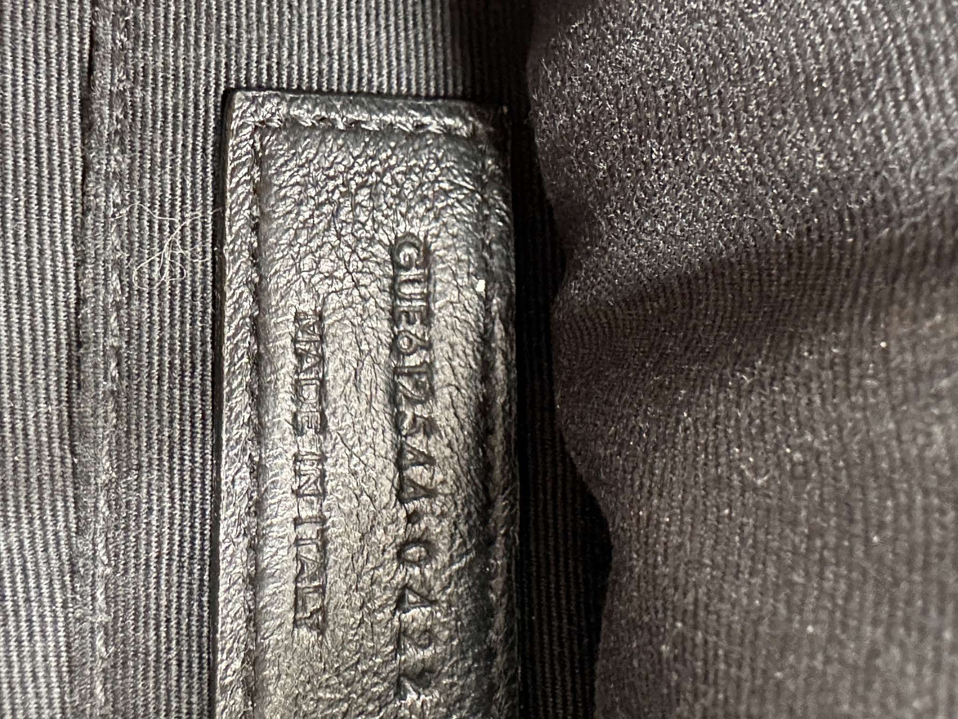 Saint Laurent Lou Camera Bag Pelle Nera Matelassé – Medium - Etoilux