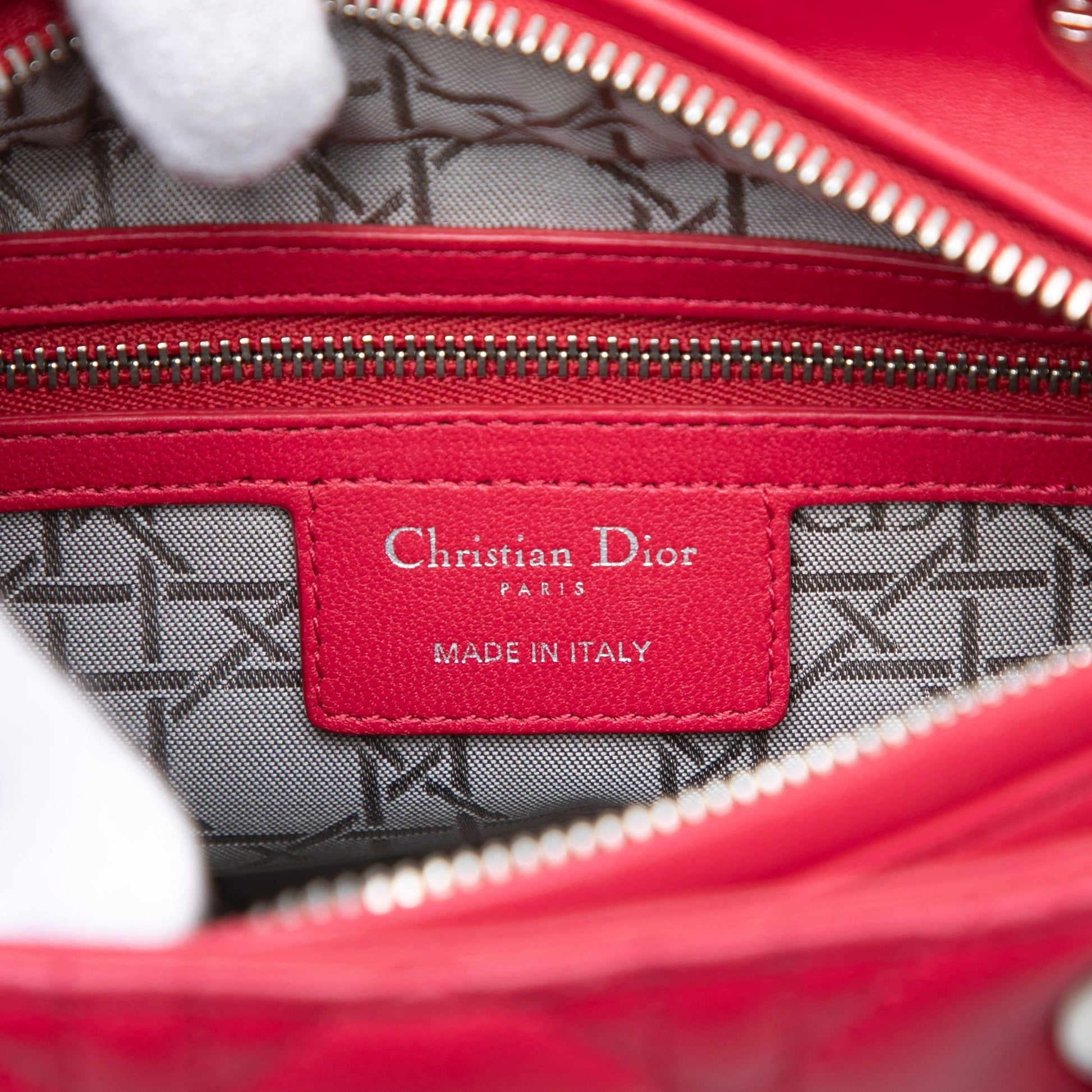Christian Dior Lady Dior Medium Pelle di Agnello Rossa Hardware Argento — 23,5 cm - Etoilux