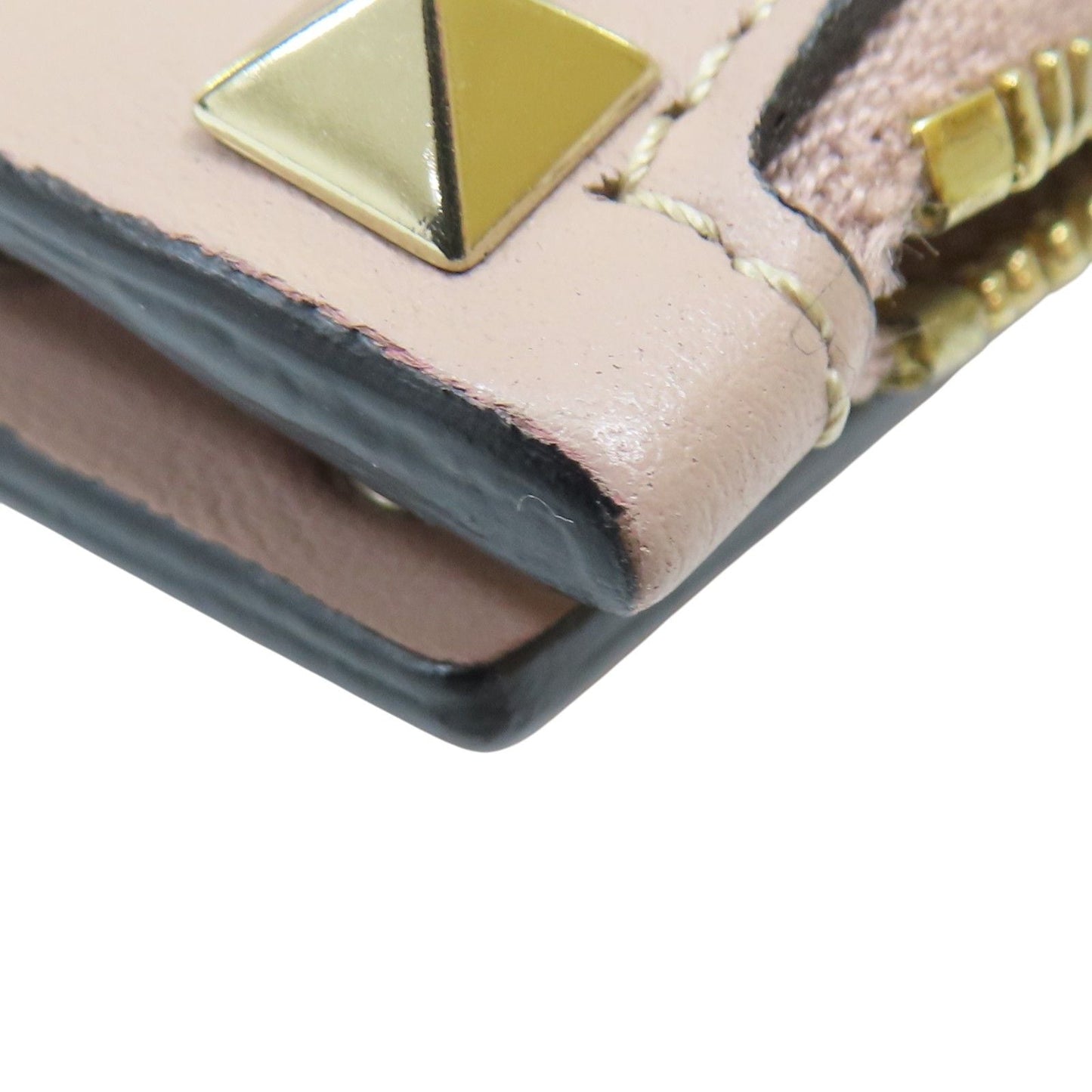 Valentino Garavani Rockstud Compact Wallet Pelle di Vitello Rosa Cipria - Etoilux