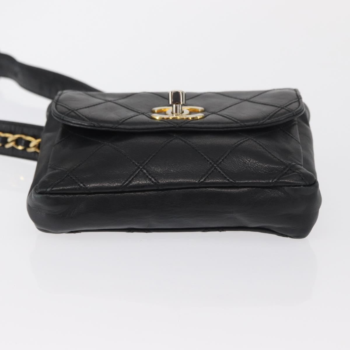 Chanel Vintage CC Flap Belt Bag in Agnello Trapuntato – Nero - Etoilux
