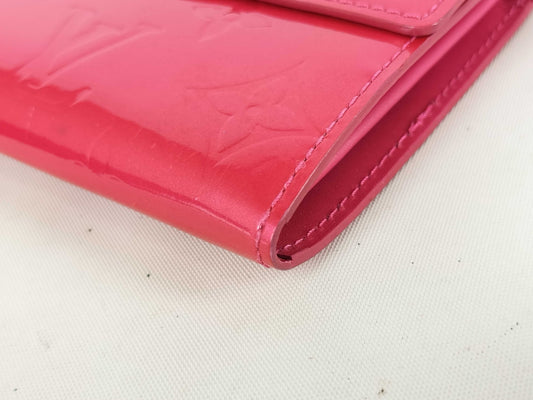 Louis Vuitton Zippy Wallet - Etoilux