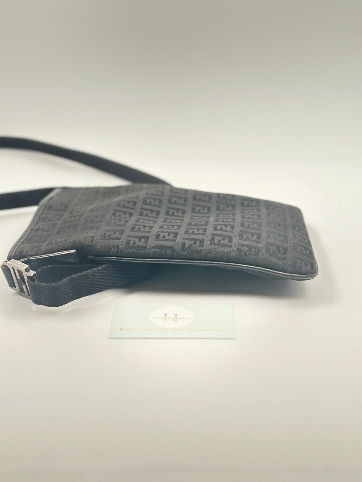 Borsa a Tracolla Fendi Zucca Nera Vintage –RPV017402025 - Etoilux
