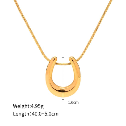 BEHI HORSESHOE NECKLACE - Etoilux