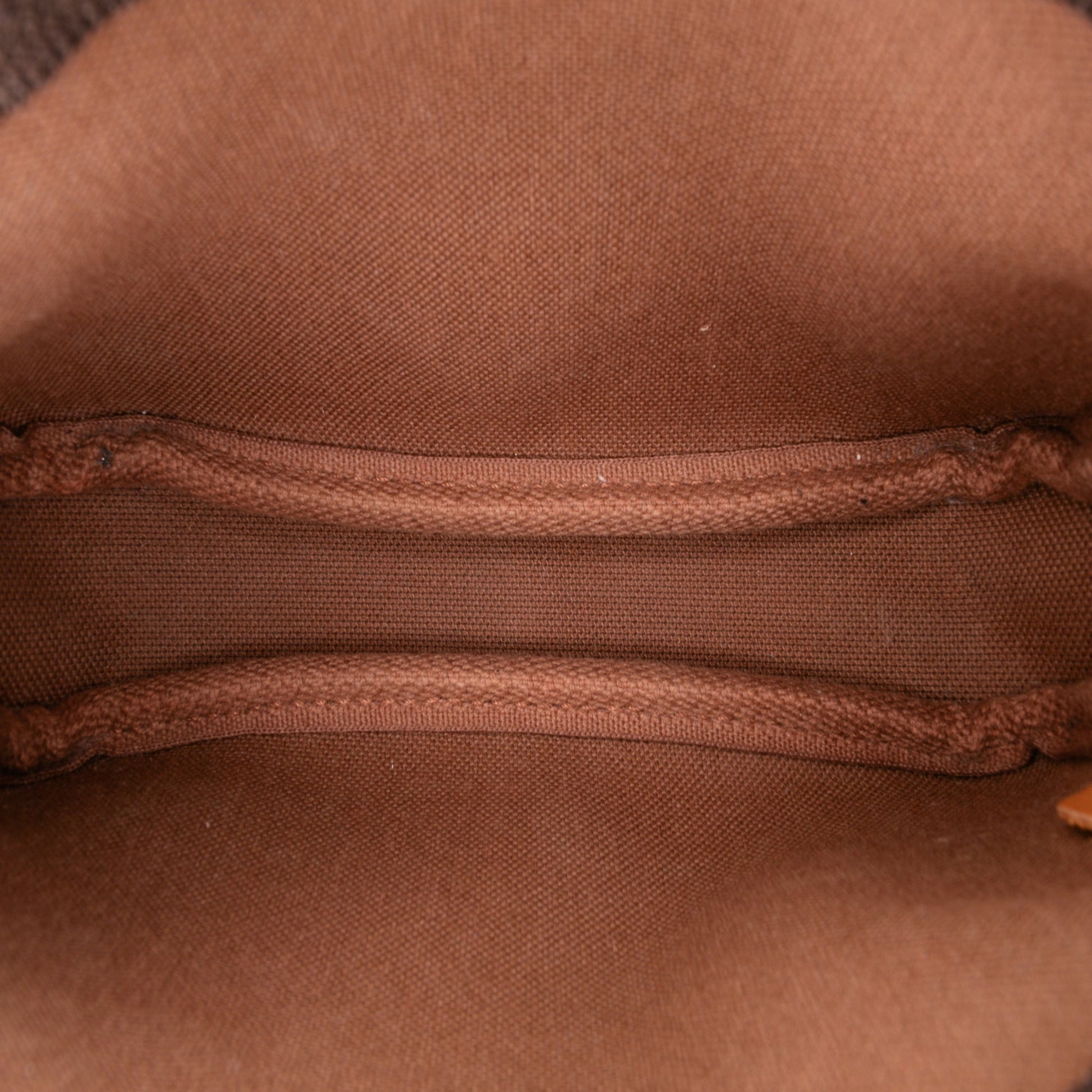 Louis Vuitton Mini Pochette Accessoires – Monogram Évasion Illustre – 2015 - Etoilux