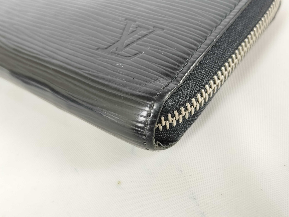 Louis Vuitton Zippy Wallet - Etoilux