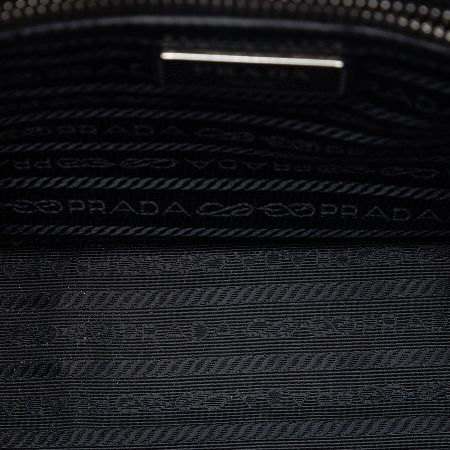 Prada Pochette Saffiano Blu Navy con Polsino – 26,5 cm - Etoilux