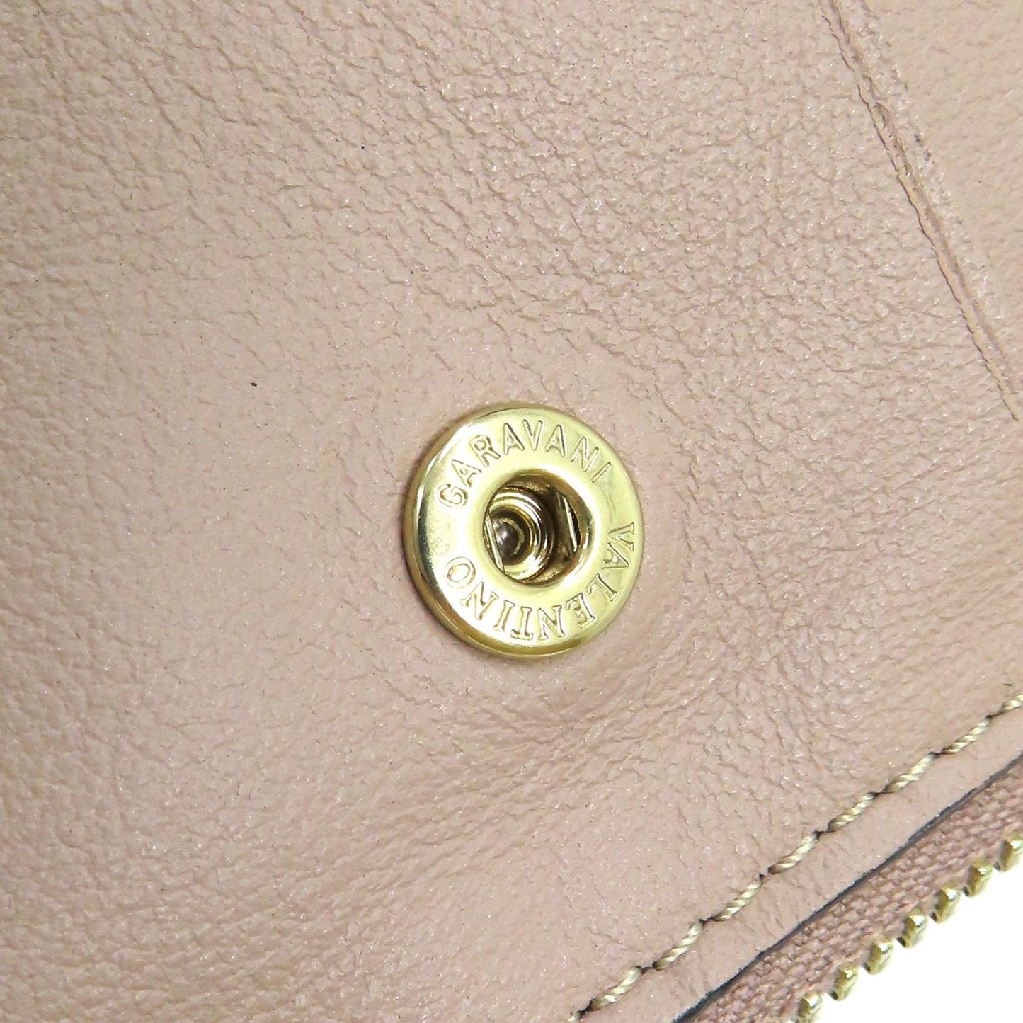 Valentino Garavani Rockstud Compact Wallet Pelle di Vitello Rosa Cipria - Etoilux