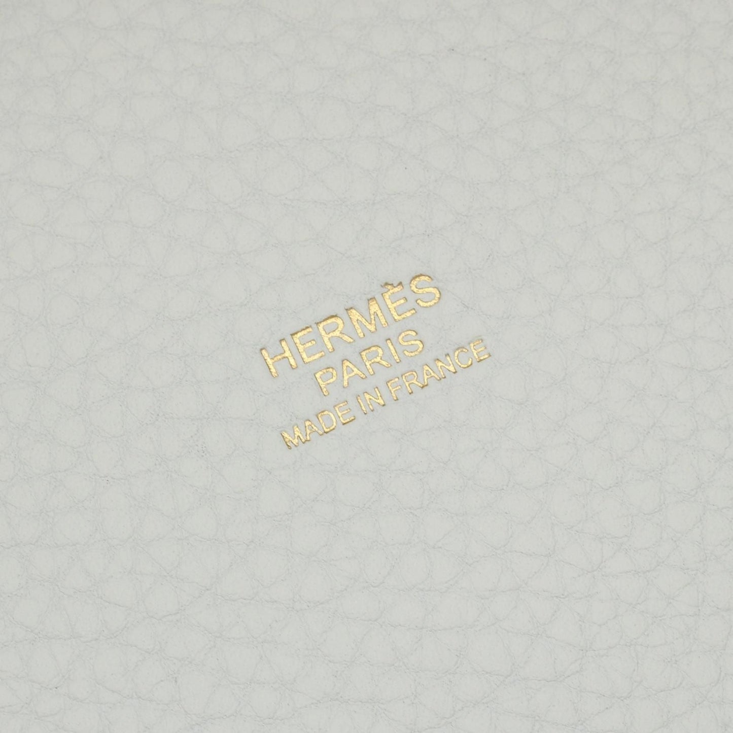 Hermès Picotin Lock 18 Taurillon Clemence Blanc – Hardware Or - Etoilux