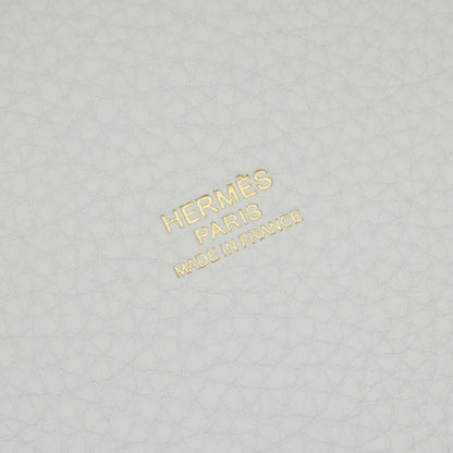 Hermès Picotin Lock 18 Taurillon Clemence Blanc – Hardware Or - Etoilux