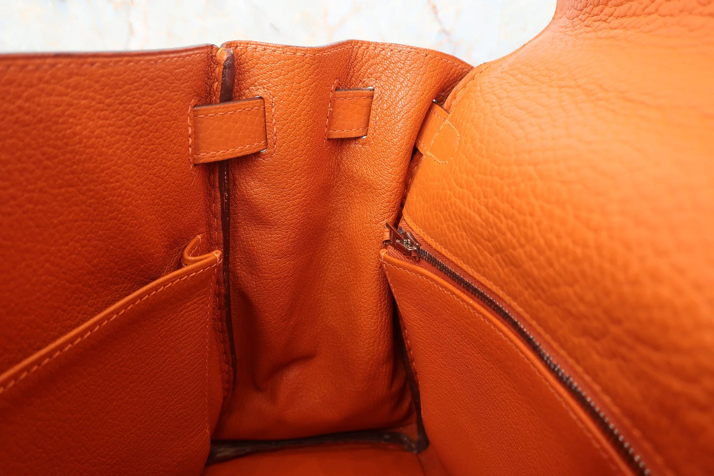 Hermès Kelly 28 Retourné Togo Orange Hardware Palladio 2004 - Etoilux