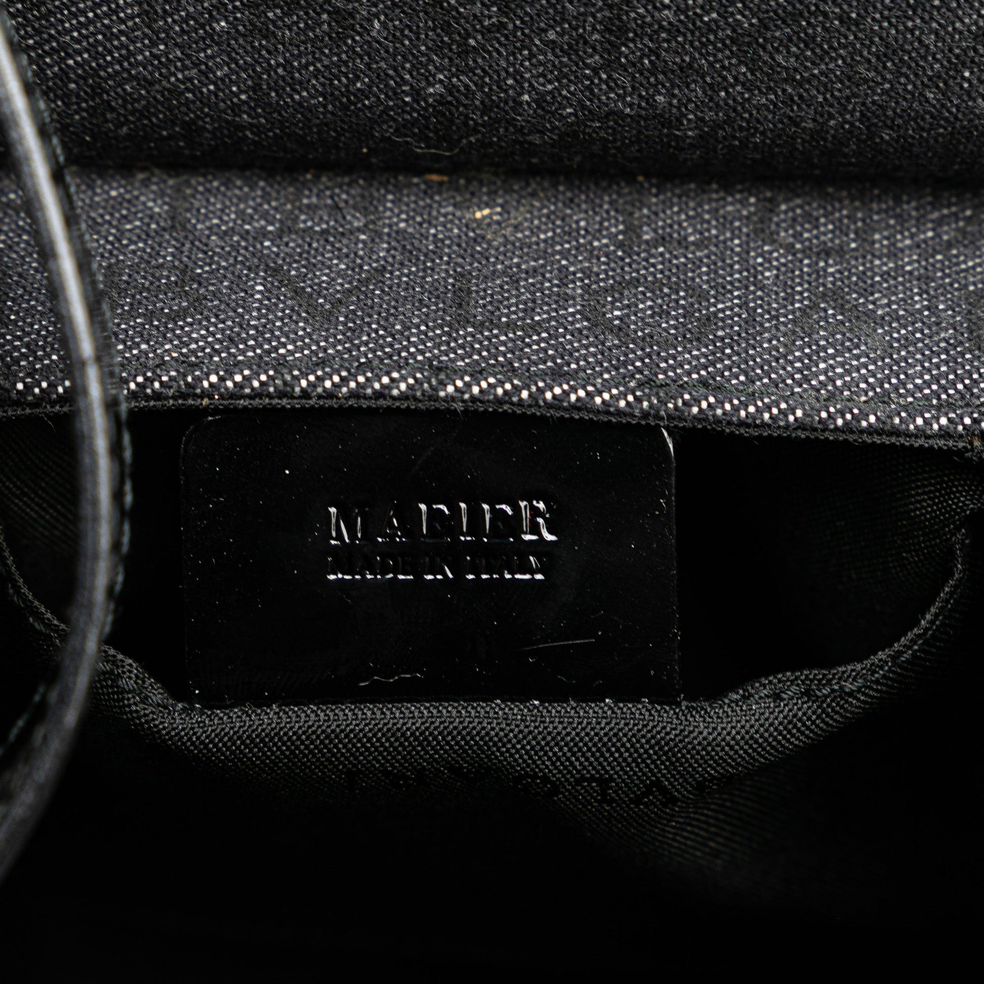 Bvlgari Mini Cylinder Logomania in denim con finiture in pelle verniciata – Nero - Etoilux