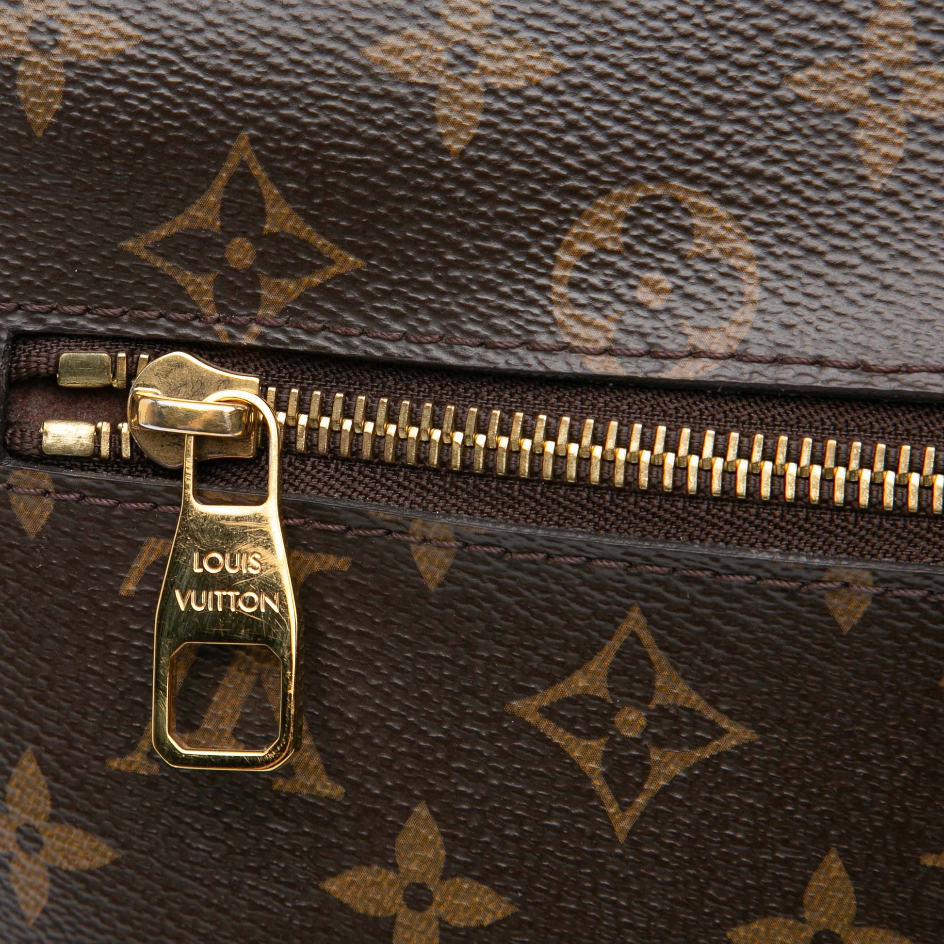 Louis Vuitton Monogram Pochette Metis - Etoilux