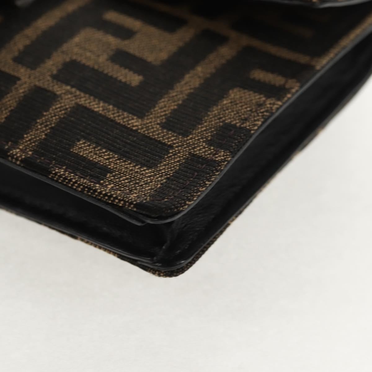 Fendi Baguette Convertible Belt Bag Zucca Canvas – 7M0295 A9ZL 209 - 0501 - Etoilux