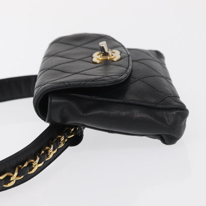 Chanel Vintage CC Flap Belt Bag in Agnello Trapuntato – Nero - Etoilux