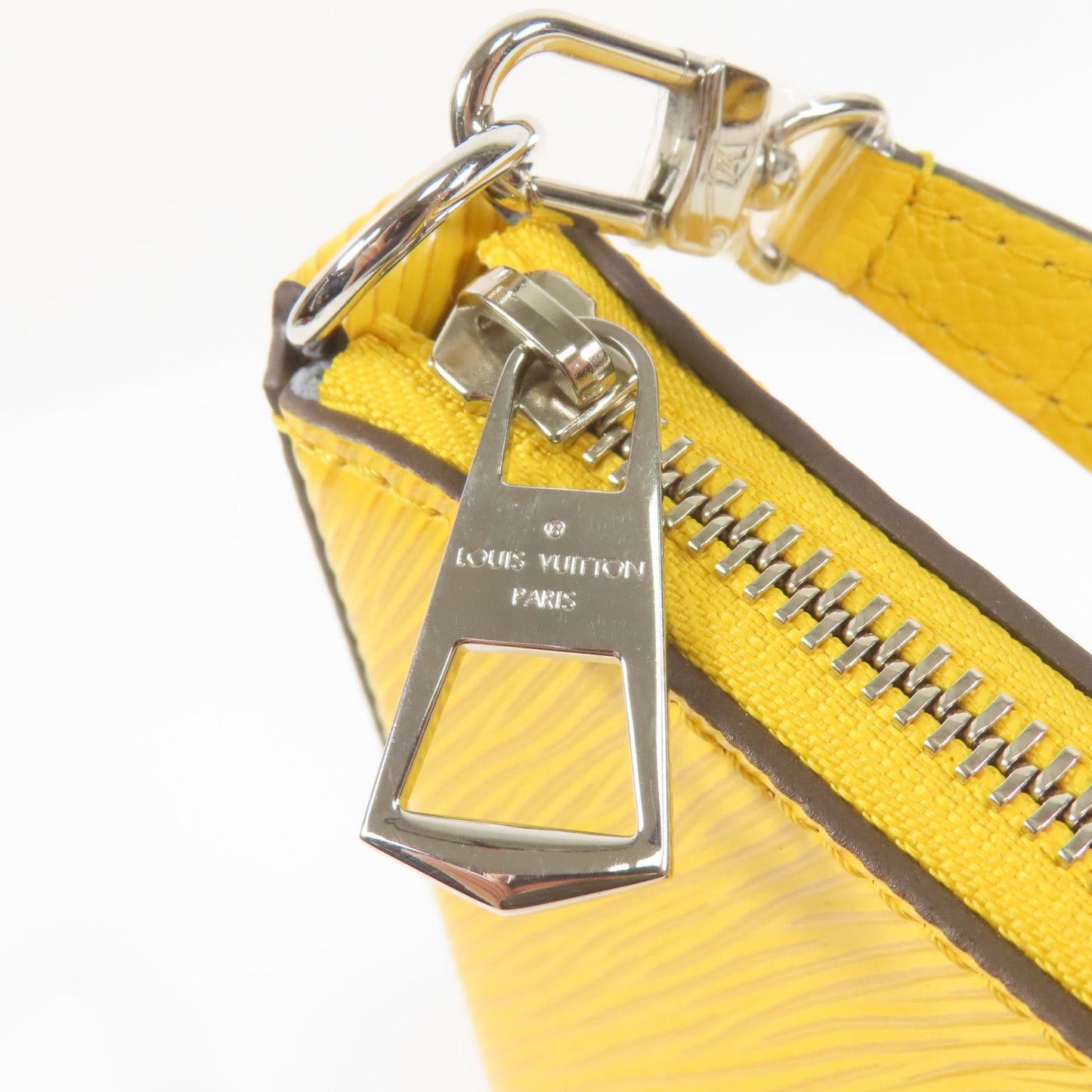 Louis Vuitton Marelle Epi Mimosa con Pochette Monogram – 25 cm - Etoilux